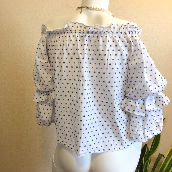 Olivia Culpo x Le Tote || Off Shoulder Ruffle Top - Picture 7 of 9